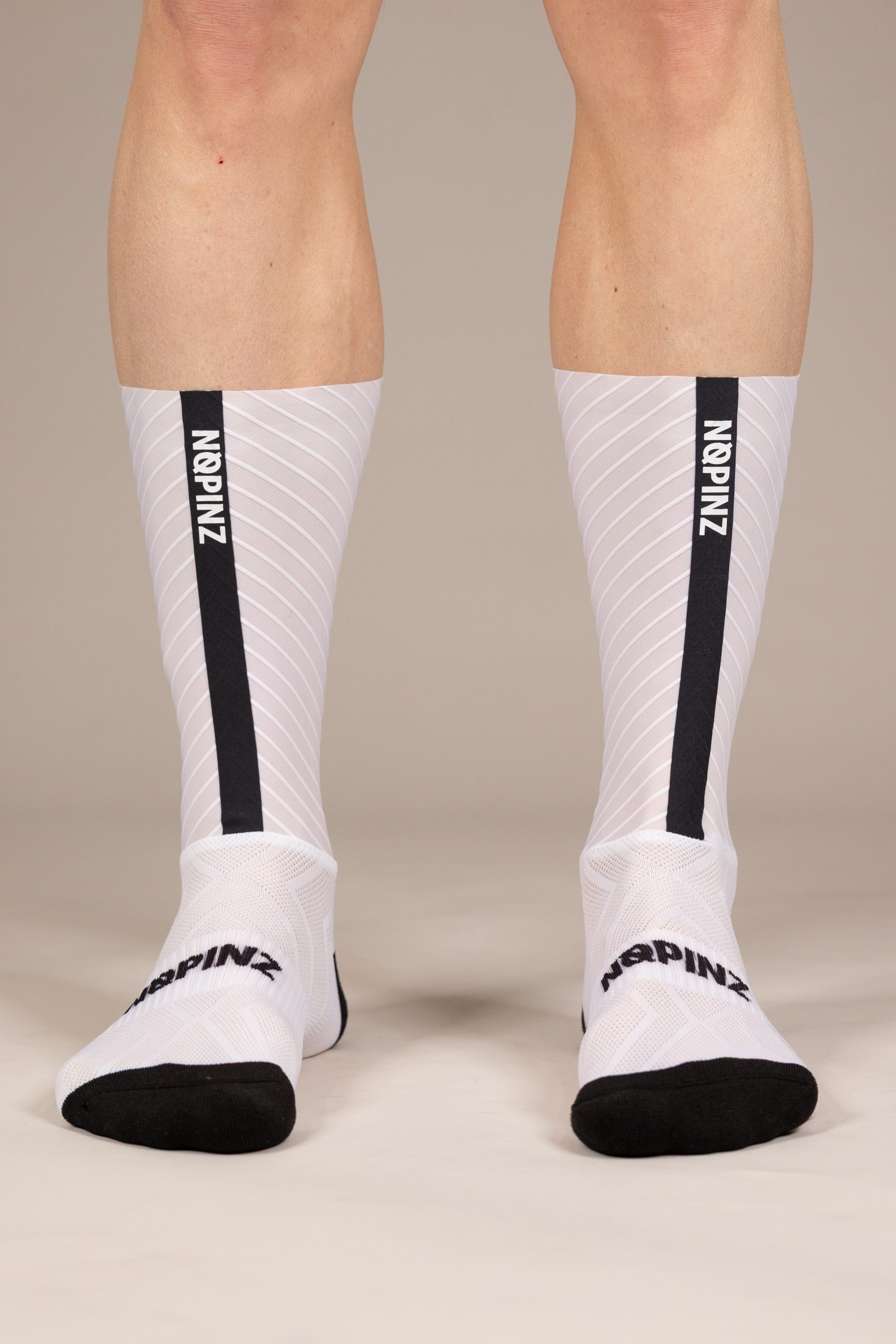 Hypersonic Mk2 Socks White - Nopinz